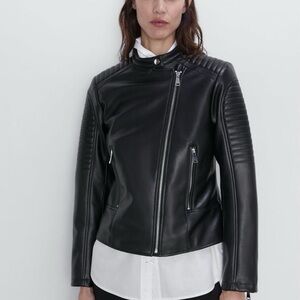 Zara Black Faux Leather Jacket Motorcycle Medium Women’s Classic Moto Fitted
